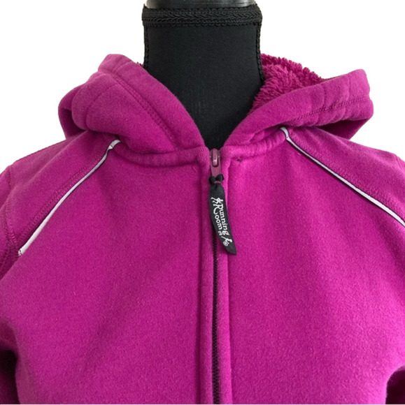 Running Room Fit Wear fuscia pink/purple thick cotton hoodie. Size S - Picture 4 of 10